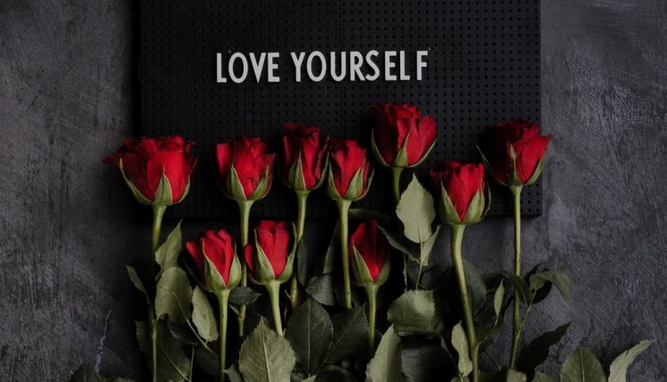 1 May 19 Love yourself Annie Spratt Unsplash 750x430