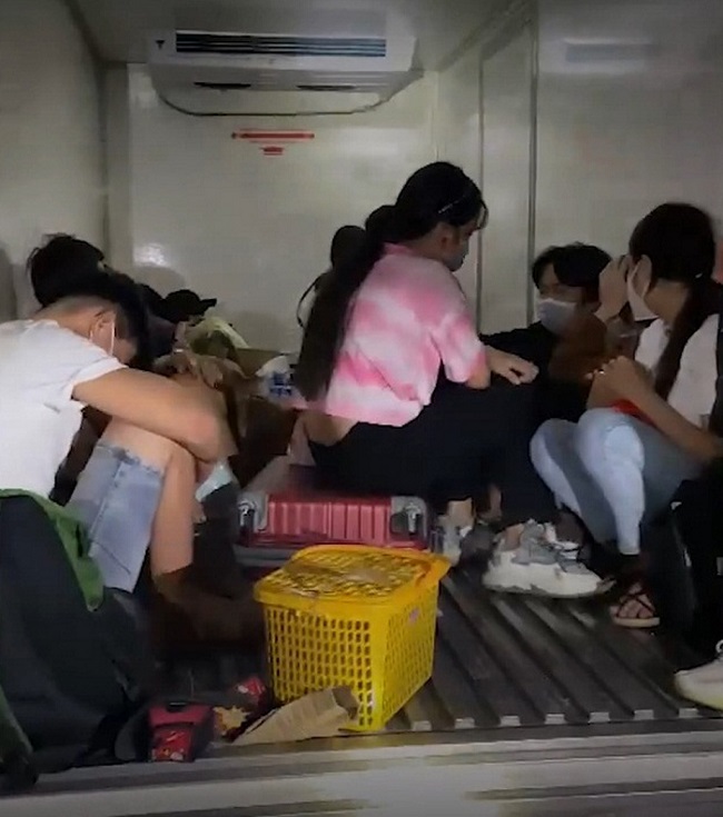 nguoi ngheo giua tam dich4