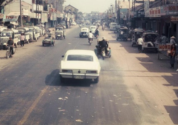 duong pho saigon49
