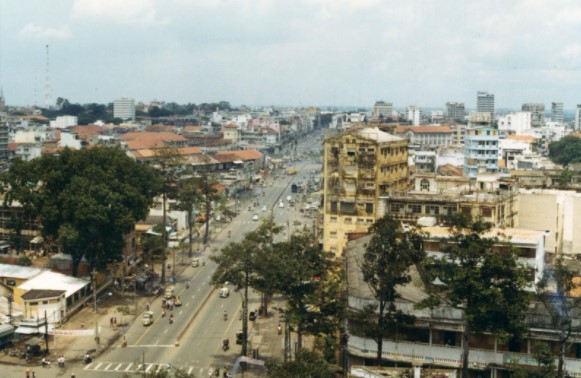 duong pho saigon56