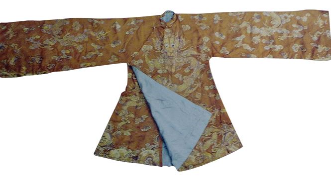 long bao vua khai dinh1