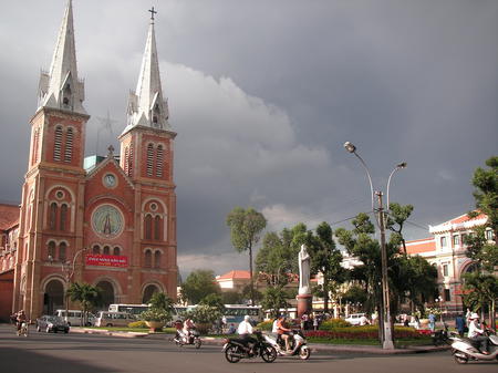 saigon1045