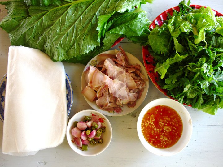 cuon thit ngam nuoc mam