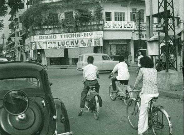 saigonxua duongphanthanhgianhuongvecauphanthanhgiang