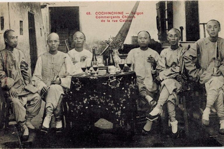 Nguoi Hoa o Sai Gon vao dau the ky 20 768x511