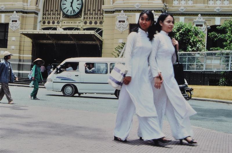 buivanphu 2024 0529 aodai h02 buudiensaigon