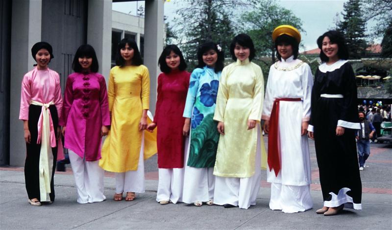 buivanphu 2024 0529 aodai h04 ucberkeley 1983 copy