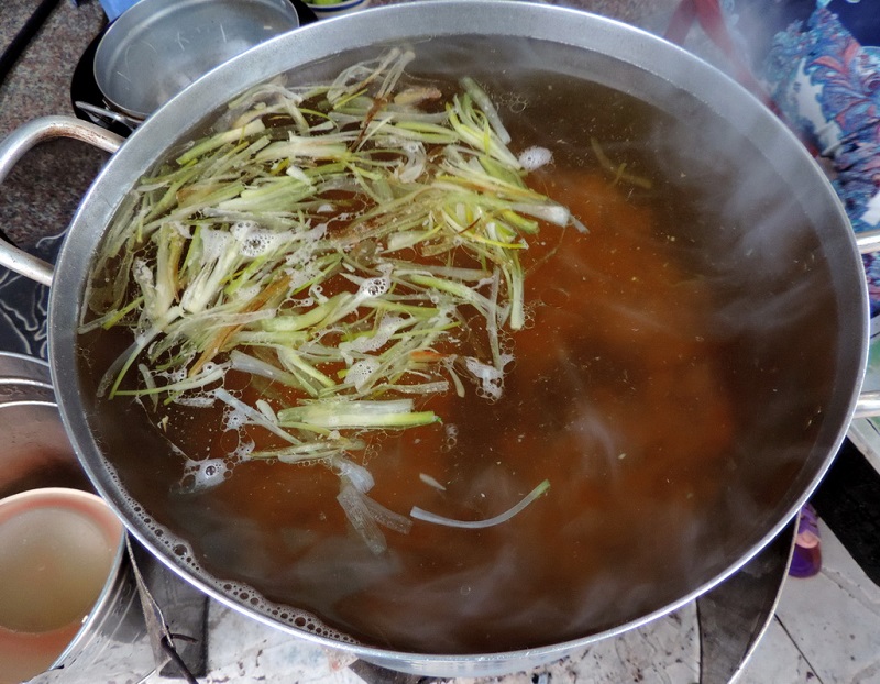 dong dai cau chuyen banh canh1