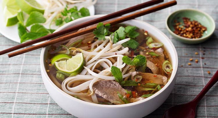 garden to table pho bo soup 1