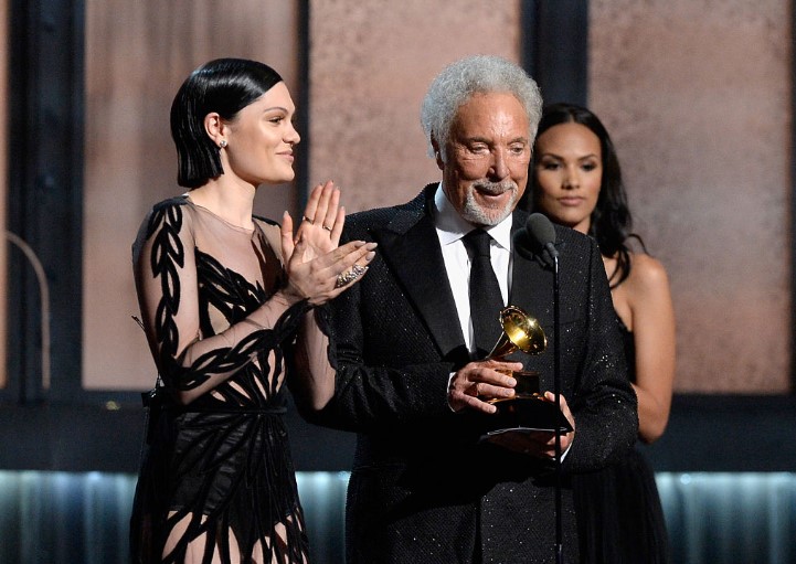 tomjones