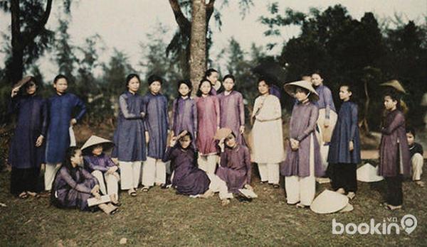 ngam phu nu viet xua trong ta ao dai 9 bookin bookin