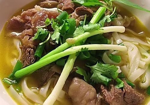 cach nau mi quang tom suon