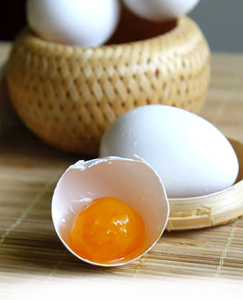 trung vit muoi kieu nam ky