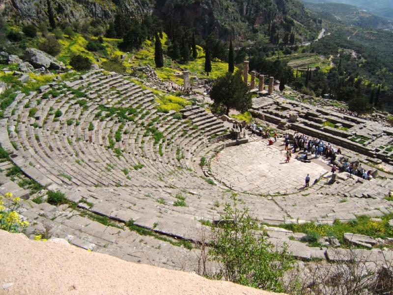 dionysus delphi