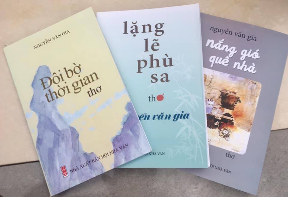 bia tho nguyen van gia