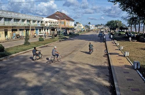duonggialong